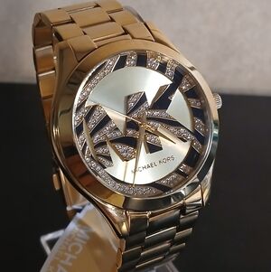 Micheal Kors MK 4561 Classic Gold Tone Womens Watch